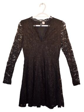 H&M Black Lace Long-Sleeve Fit & Flare Dress